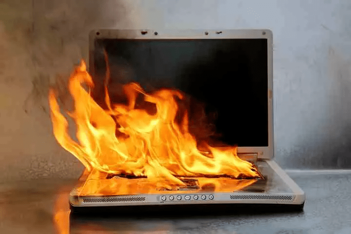 Может ли компьютер сгореть, если вы не будете чистить его от пыли?