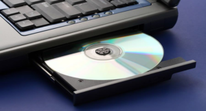Подробнее о статье Почему ноутбуки больше не имеют DVD-привод?