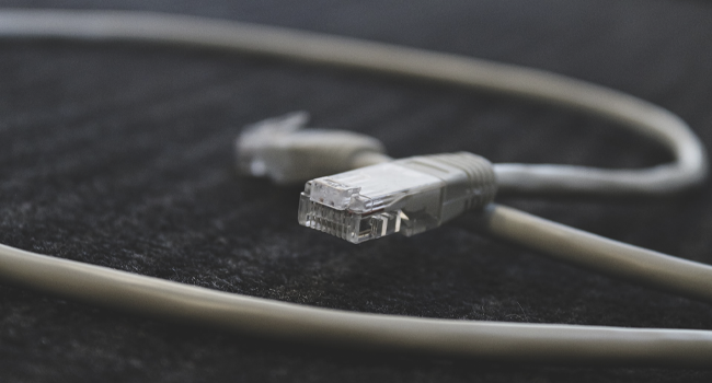Подробнее о статье Эти устройства должны быть подключены с помощью кабеля Ethernet, а не Wi-Fi