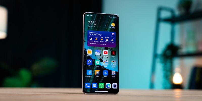 Xiaomi против Samsung: различия и какие смартфоны лучше