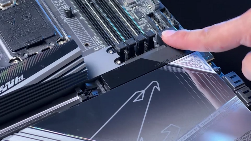 X870E AORUS X3D от GIGABYTE: лучшая материнская плата для процессоров Ryzen 9000X3D