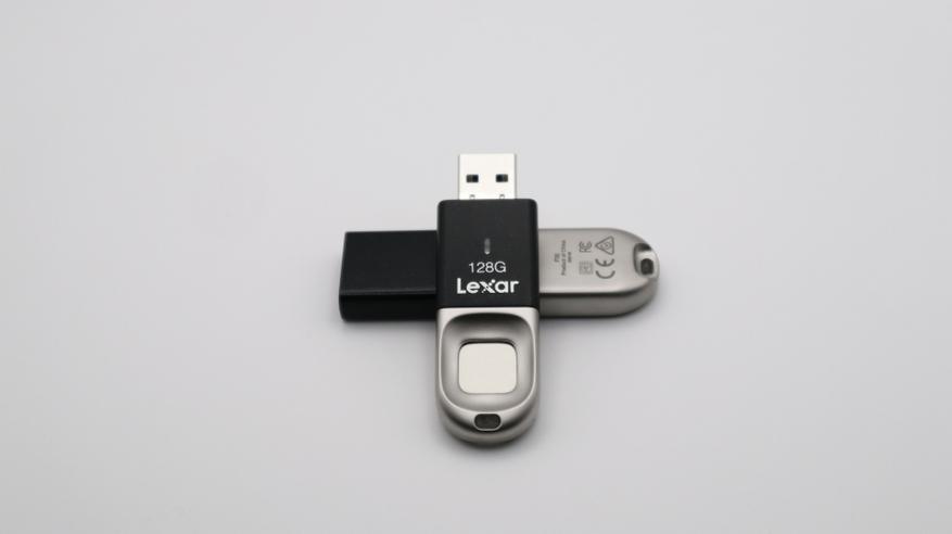 Забытая функция Smart TV: как USB-порт поможет, когда нет интернета