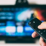 Забытая функция Smart TV: как USB-порт поможет, когда нет интернета